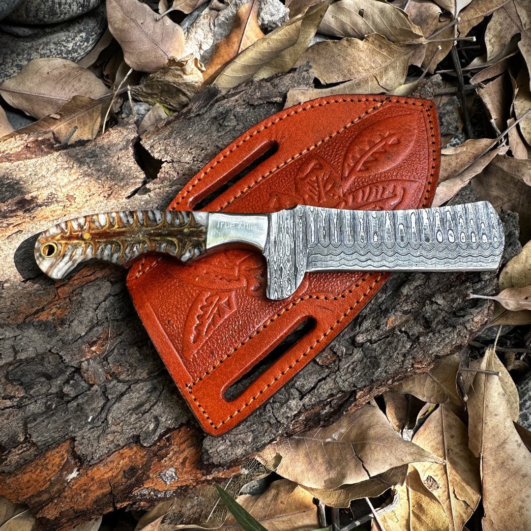 8” Damascus Steel Bull Cutter Knife Resin Pincon Handle