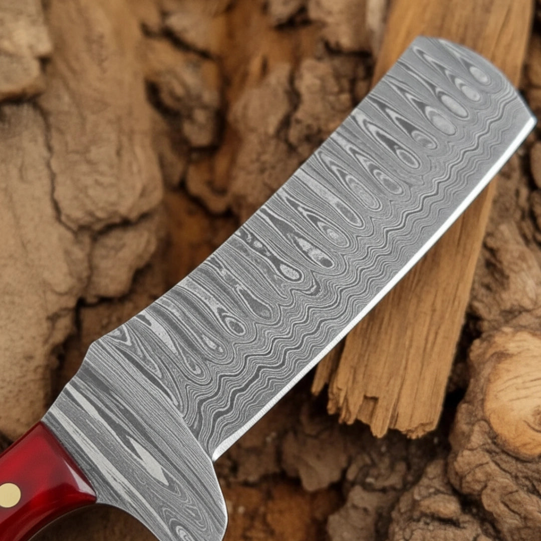 Blade Closedup  shot Damascus Bull Cutter knife 