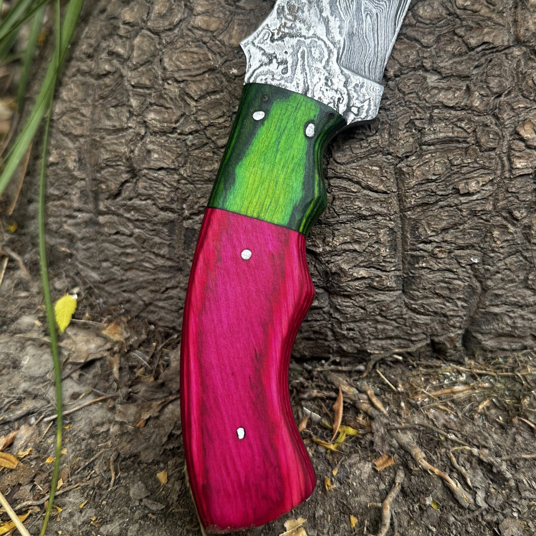 Damascus Tracker Knife | Two-Tone Pakka Wood Handle