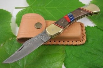 Hand Made Folding Damscus Knife