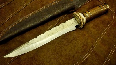 Bowie Damascus Crown Antler Knife