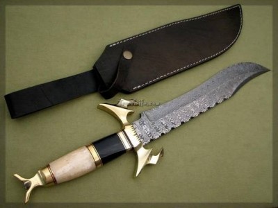 Damascus Carbon Steel Bowie Knife